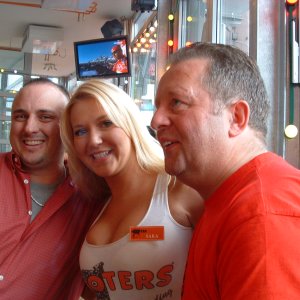 11_Feb_Hooters_GTG50.JPG