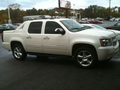 Just got my 2011 White Diamond LTZ w/ Body Colored Exterior Components ...