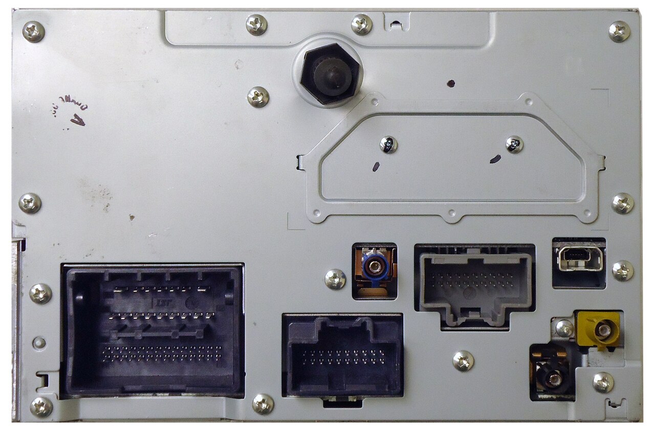 Location Of Xm Radio Unit In 2013 Ltz 